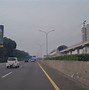 Jalan Tol Jagorawi Menghubungkan Kota